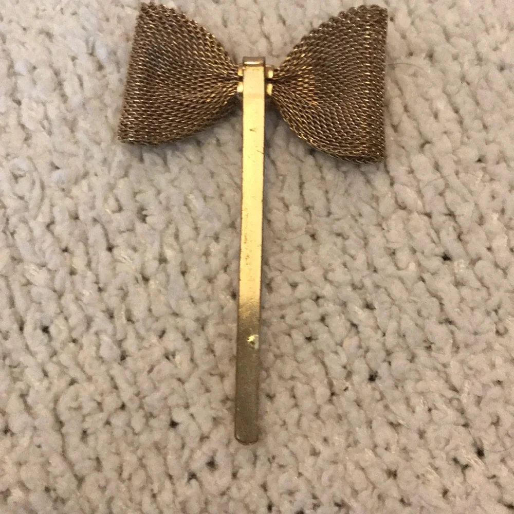 LAST DAY Gold Bow Hair Pin - Classic Women's Accessory
